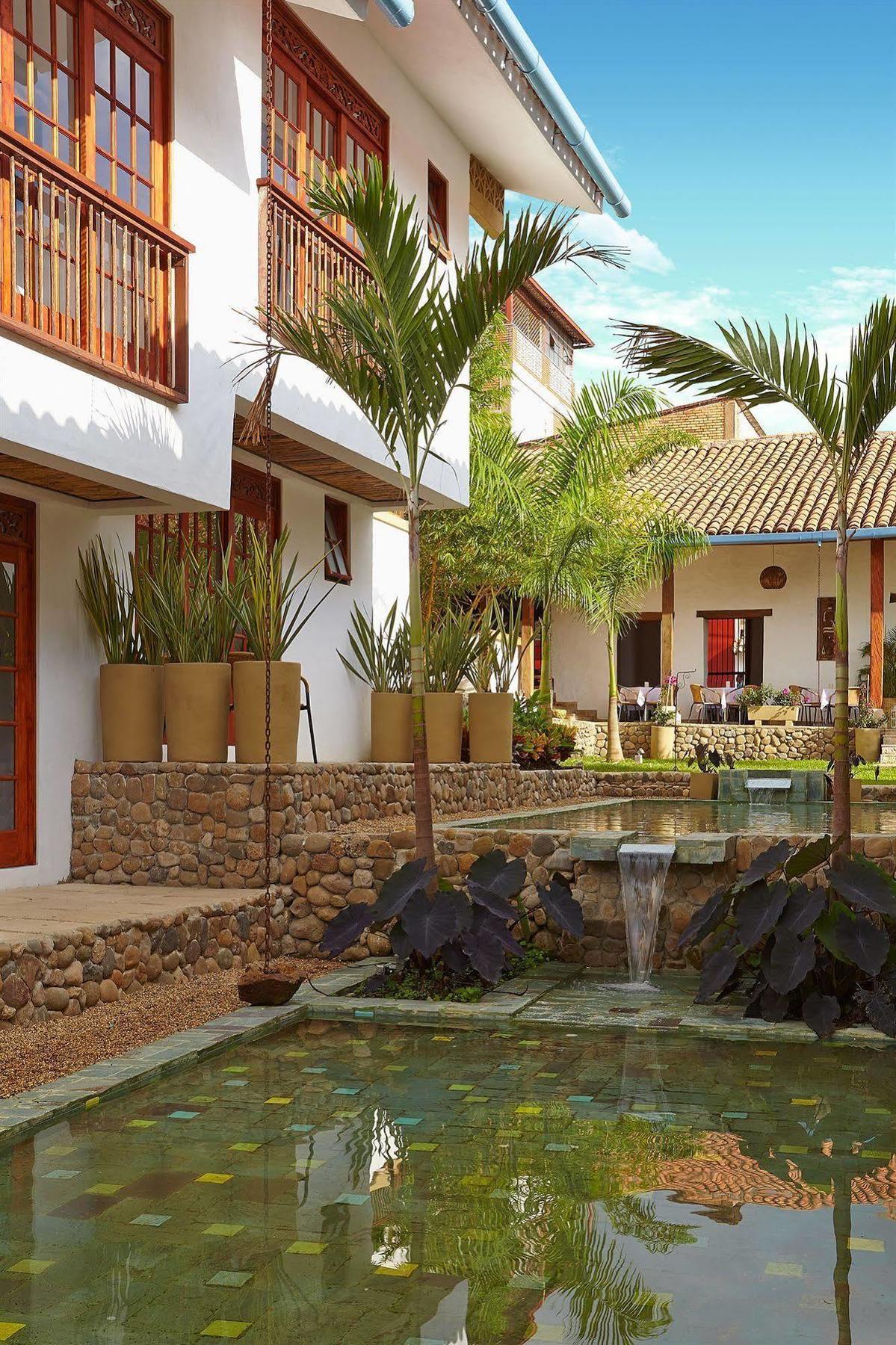 Lombok Hotel & Spa Antes Hotel Casablanca Guaduas Exterior foto