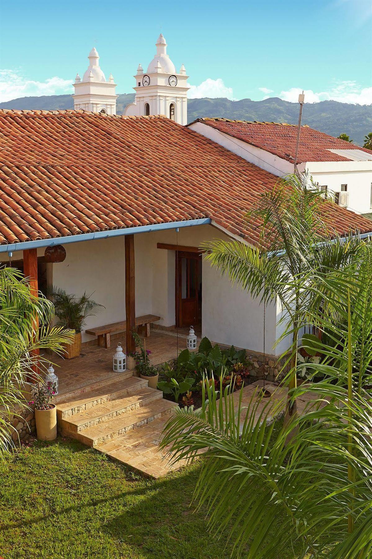 Lombok Hotel & Spa Antes Hotel Casablanca Guaduas Exterior foto